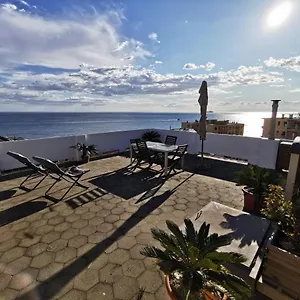Blue Nest Apartment Genoa